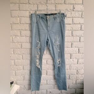NWT Hollister ultra high rise Jean Legging